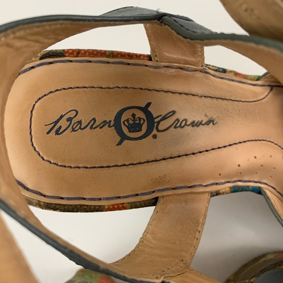 Born Crown Leather Floral Wedge Sandals - Picture 3 of 10